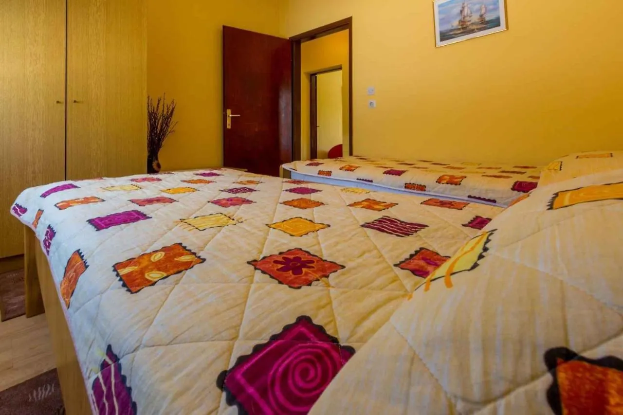 Apartment In Crikvenica 5555 Dramalj
