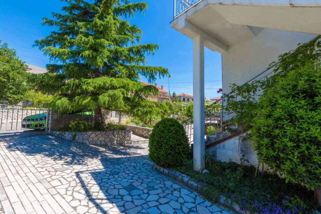 Apartment In Crikvenica 5555 Dramalj