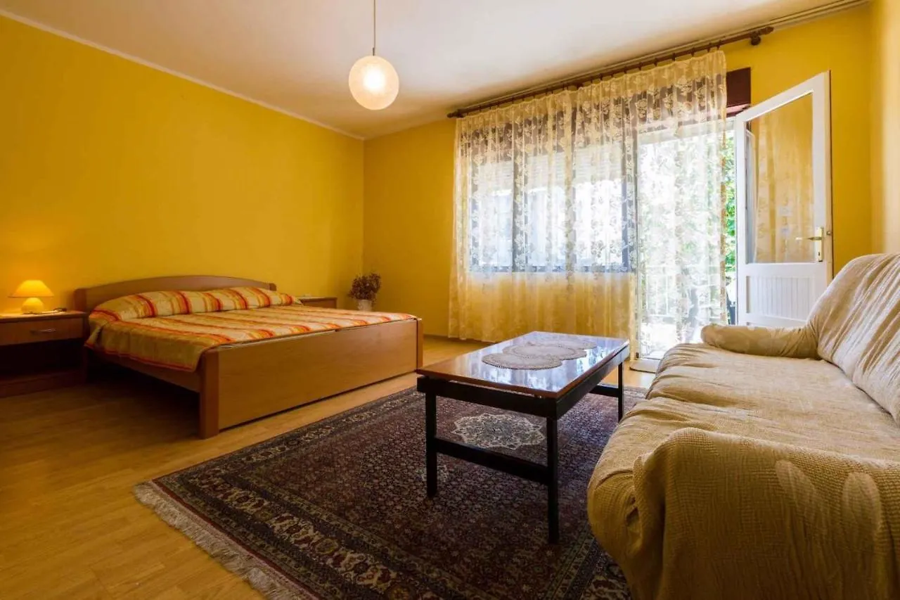 Apartment In Crikvenica 5555 Dramalj