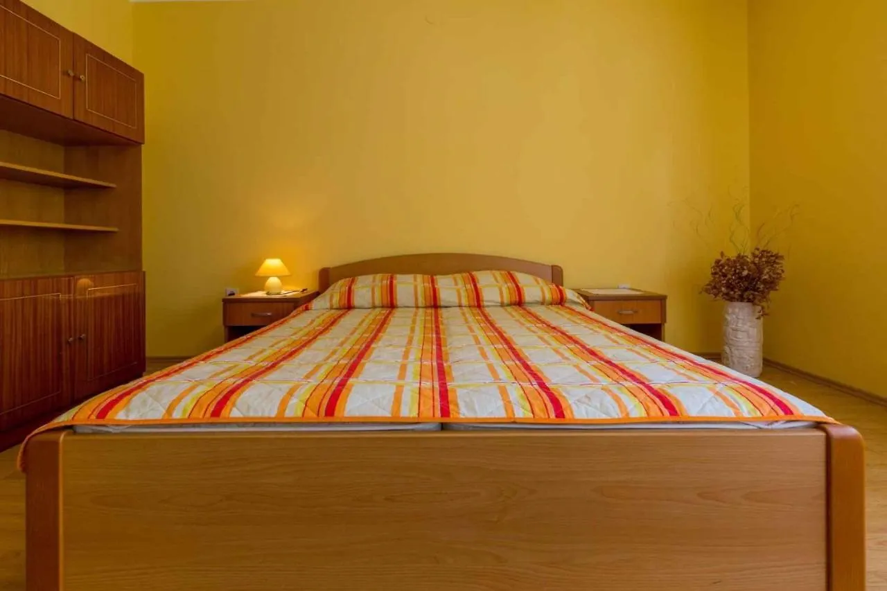 Apartment In Crikvenica 5555 Dramalj