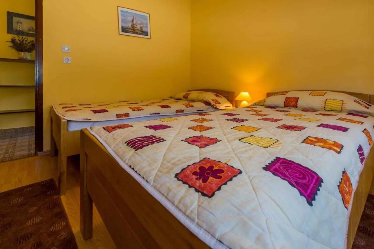 Apartment In Crikvenica 5555 Dramalj